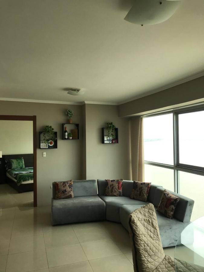 Suites Emporium Guayaquil Esterno foto
